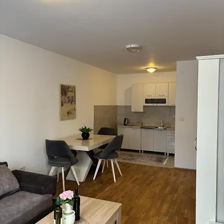 Daire Enjoy Podgoriçe